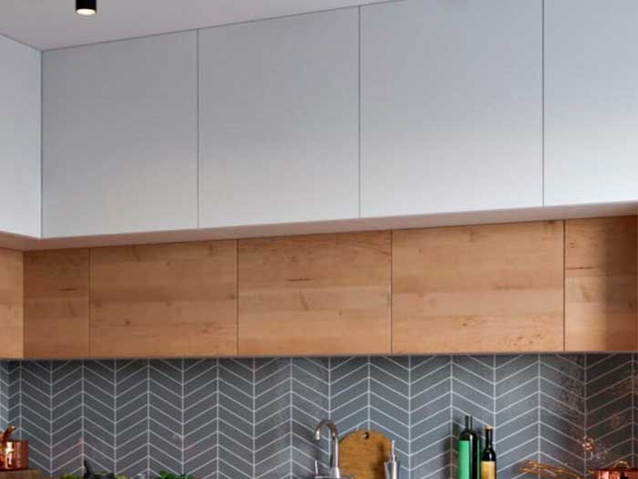 деревянная кухня красного цвета